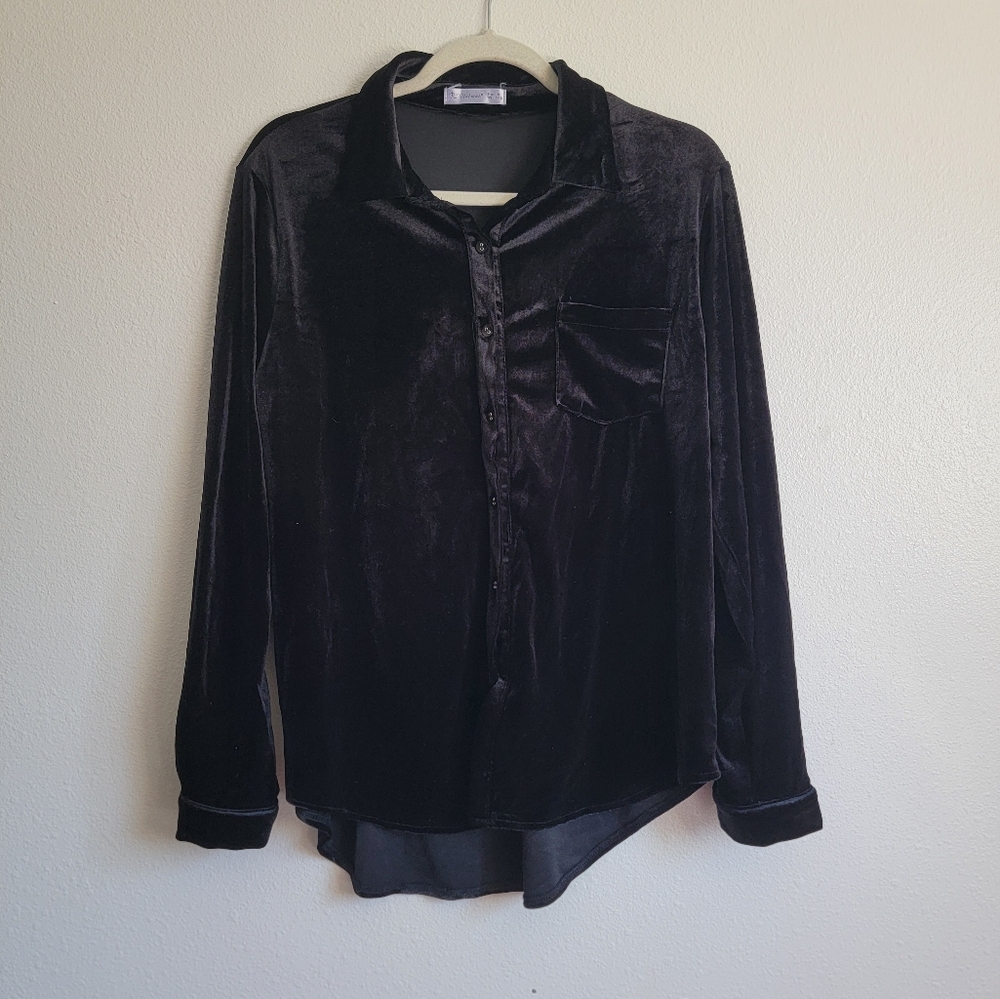 R. Vivimos Black Velvet Button-Up Shirt